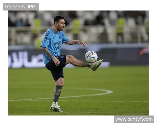 穿次顶足球鞋的球星是谁 他在赛场上的表现究竟如何